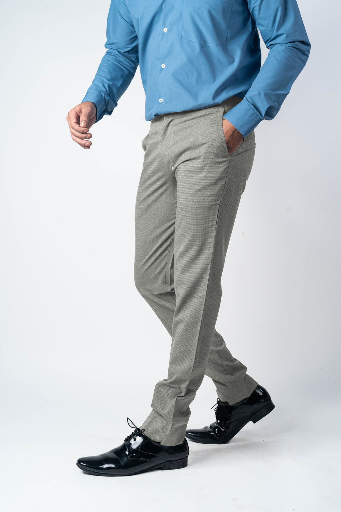 Light Grey Color Wicking Texture Blend Cotton Pant for Men